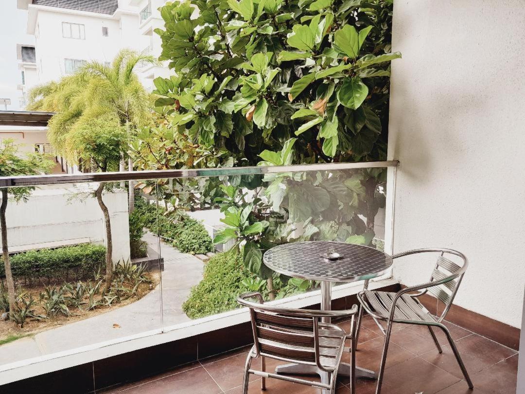 Bulan Guesthouse Imago Kota Kinabalu Exteriér fotografie